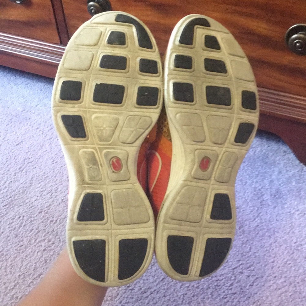 Nike Running Shoes - Picture 5 of 5